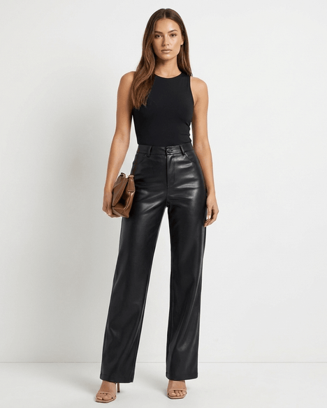 Womens bottoms and trousers at Millie Blue